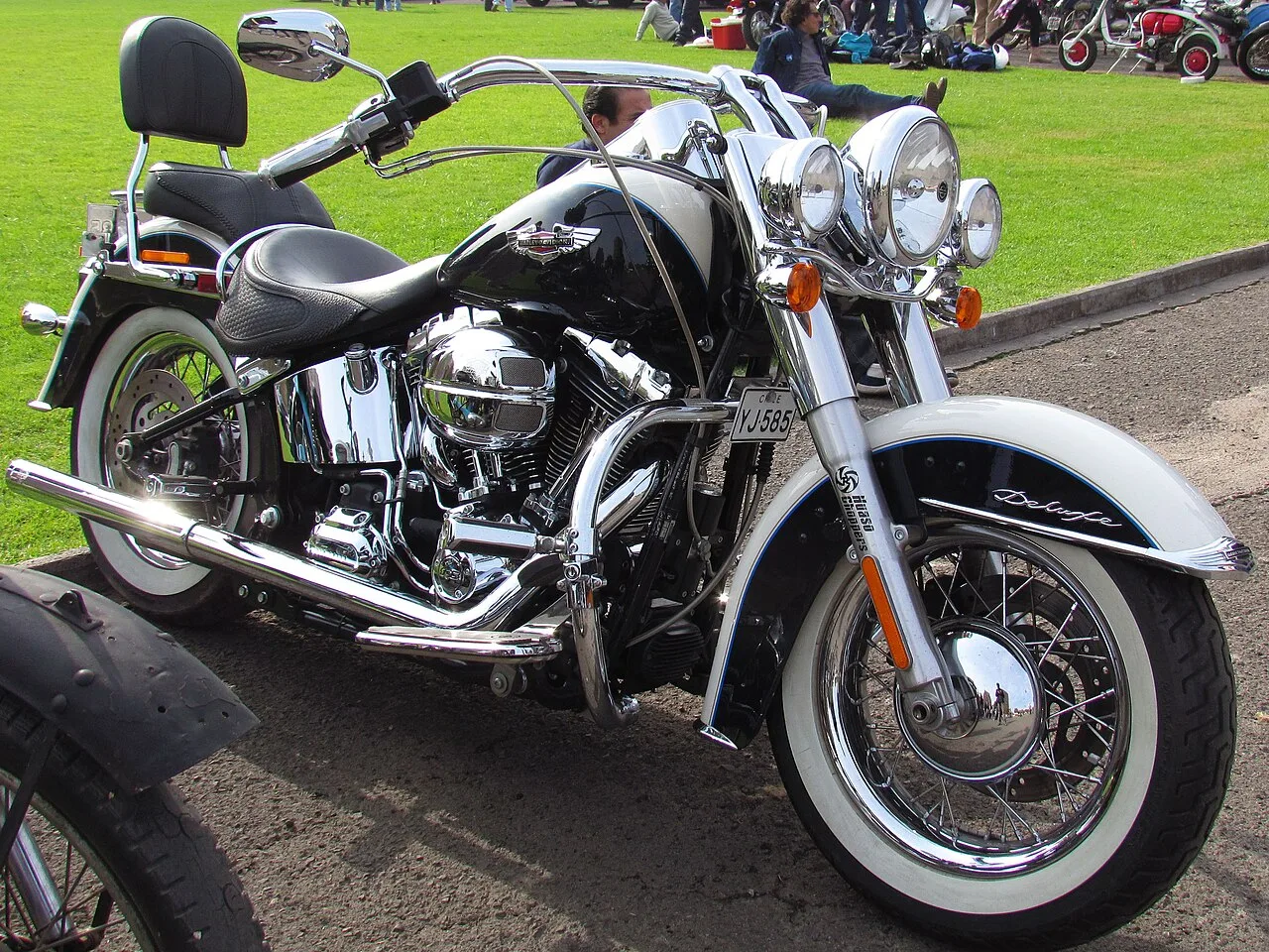 Harley-Davidson Softail Deluxe