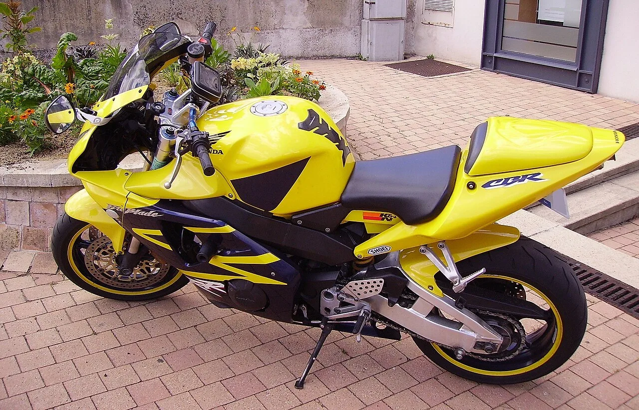 Honda CBR900RR