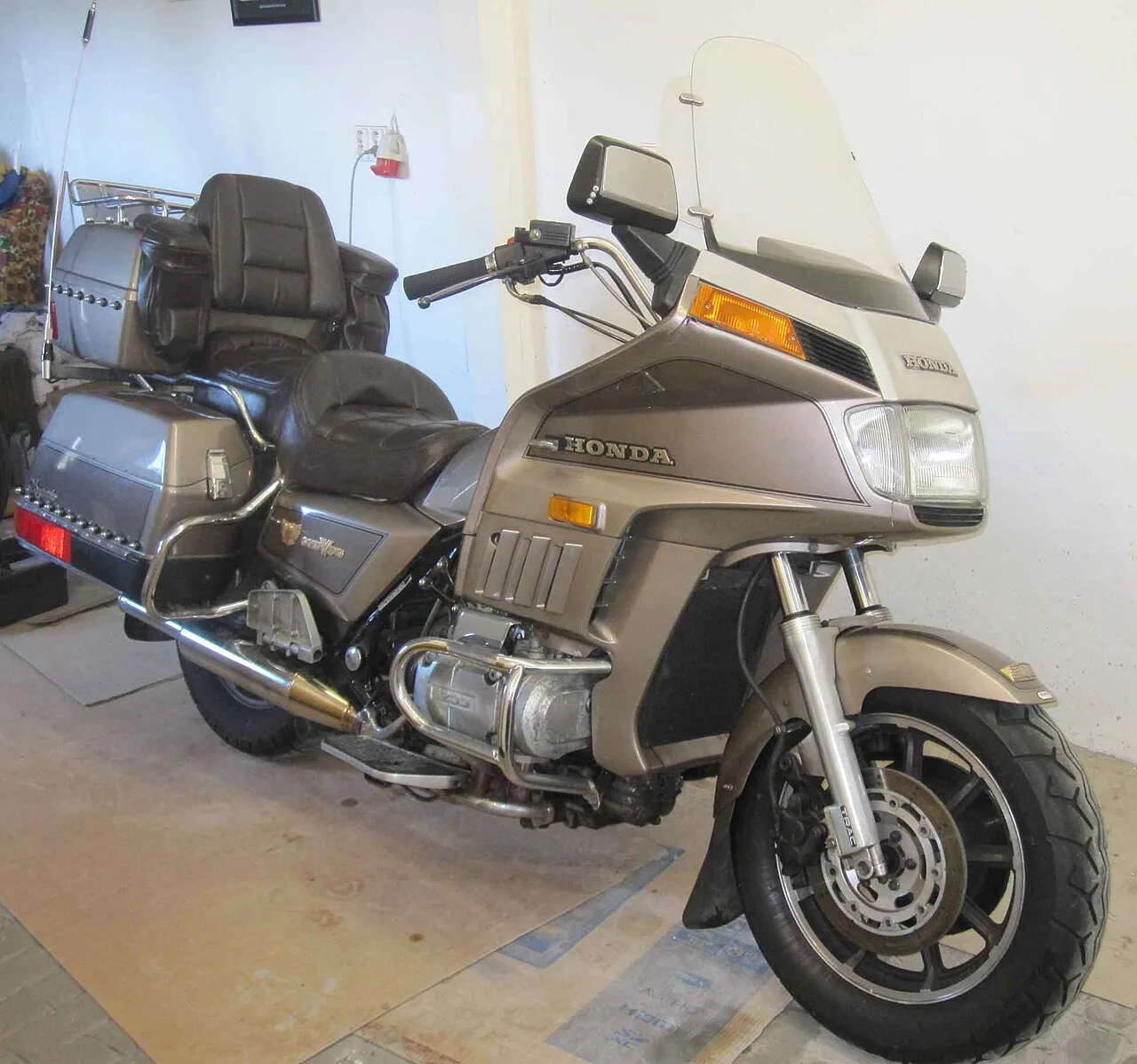 Honda GL1200 (1984–1985)