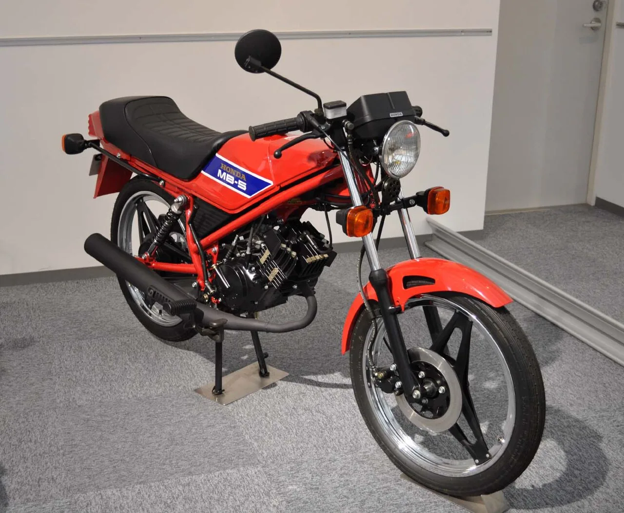 Honda MB5 Европейская версия Honda MB50 (1979-1981/1988)