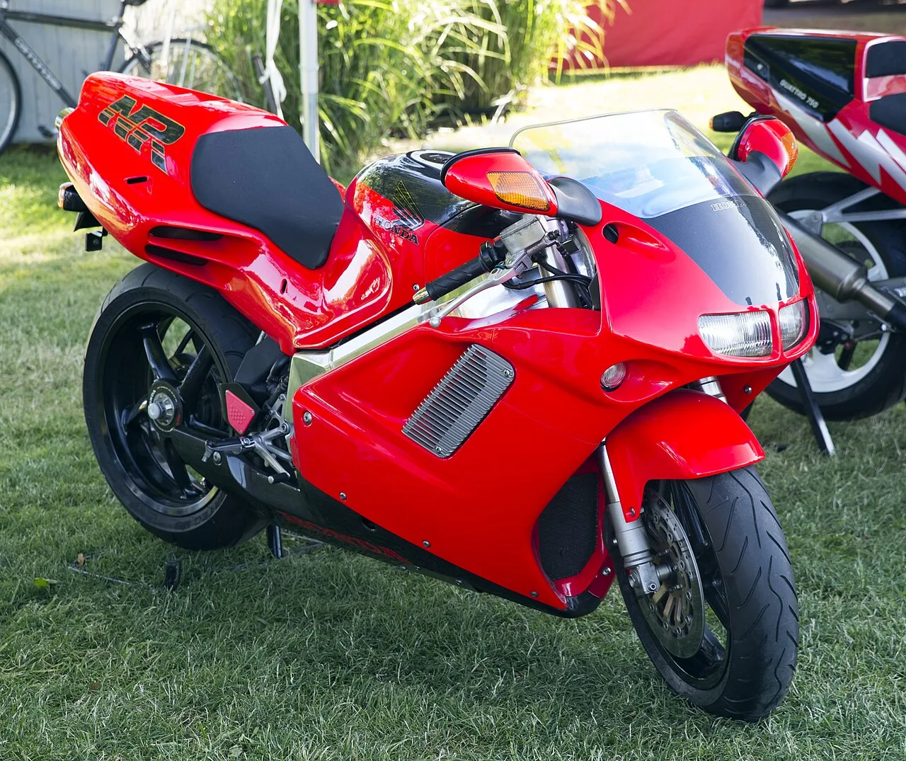 Honda NR750 (1992–1993)