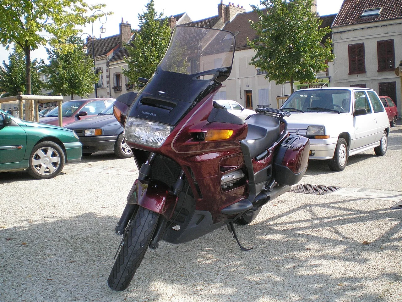 Honda ST1100 ST1100 Pan European ABS II (1996-2002) - обновлённая версия