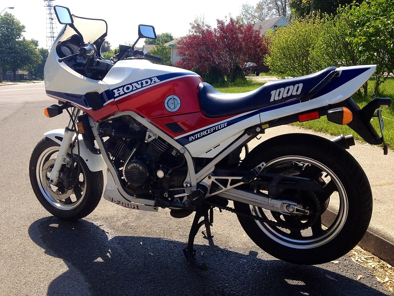 Honda VF1000 (1985–1986)