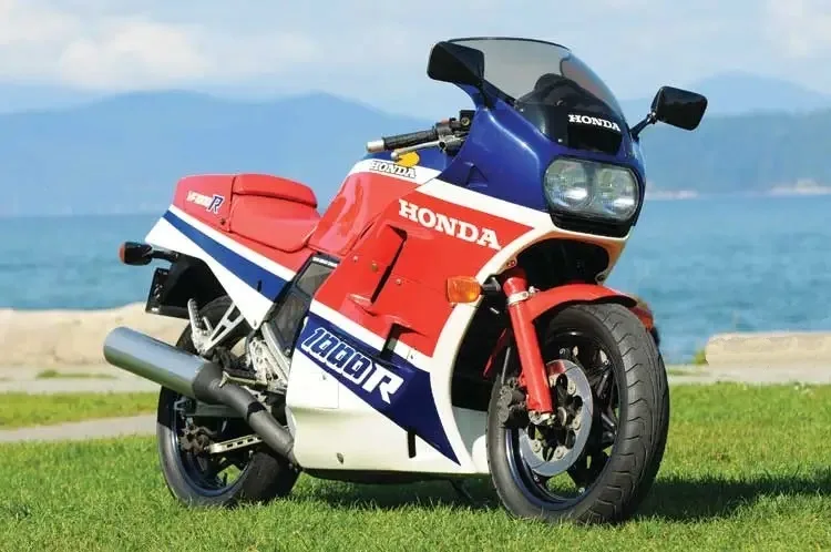 Honda VF1000 VF1000F2 Bol d'Or (1985-1986)