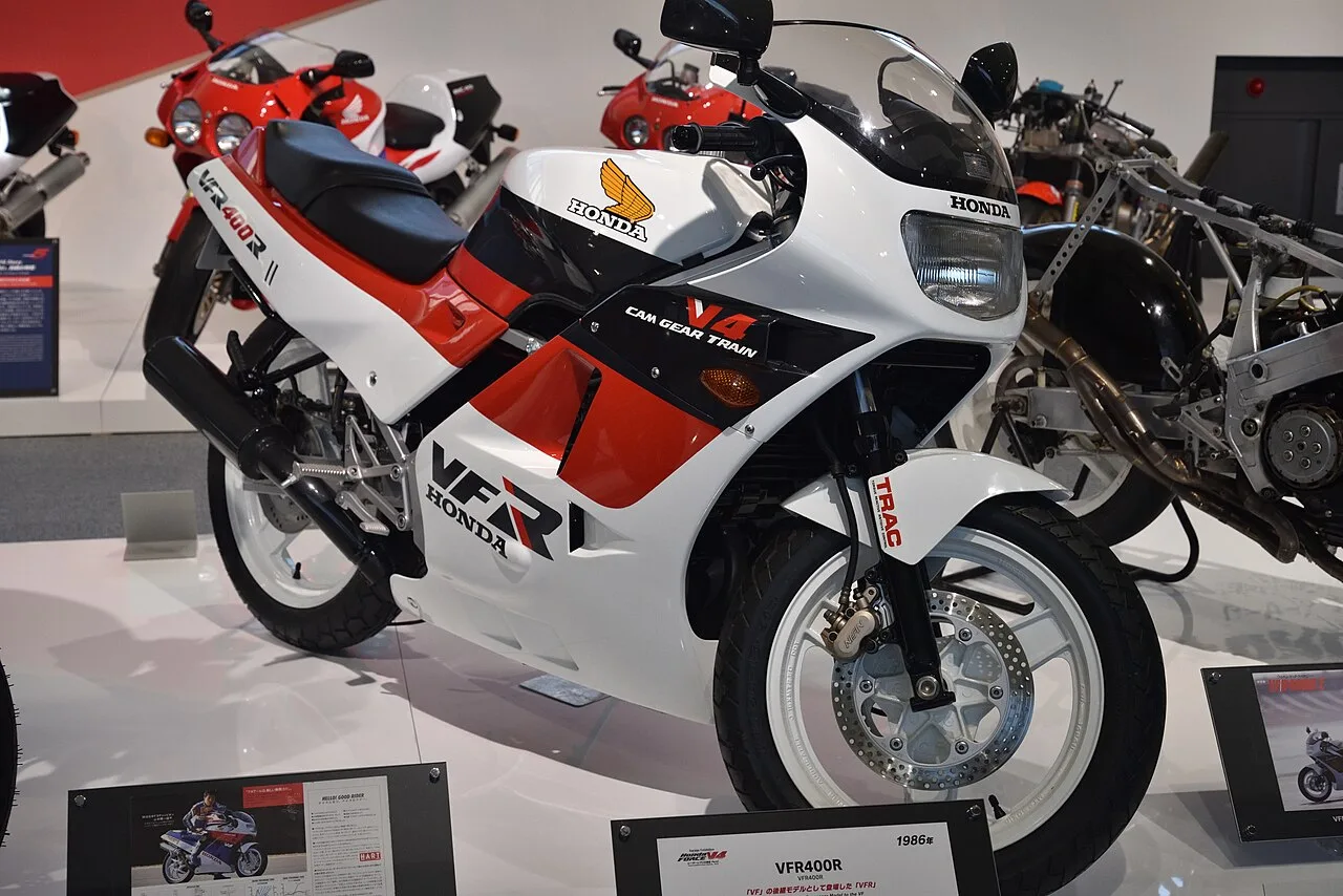 Honda VFR400 (1987–1988)