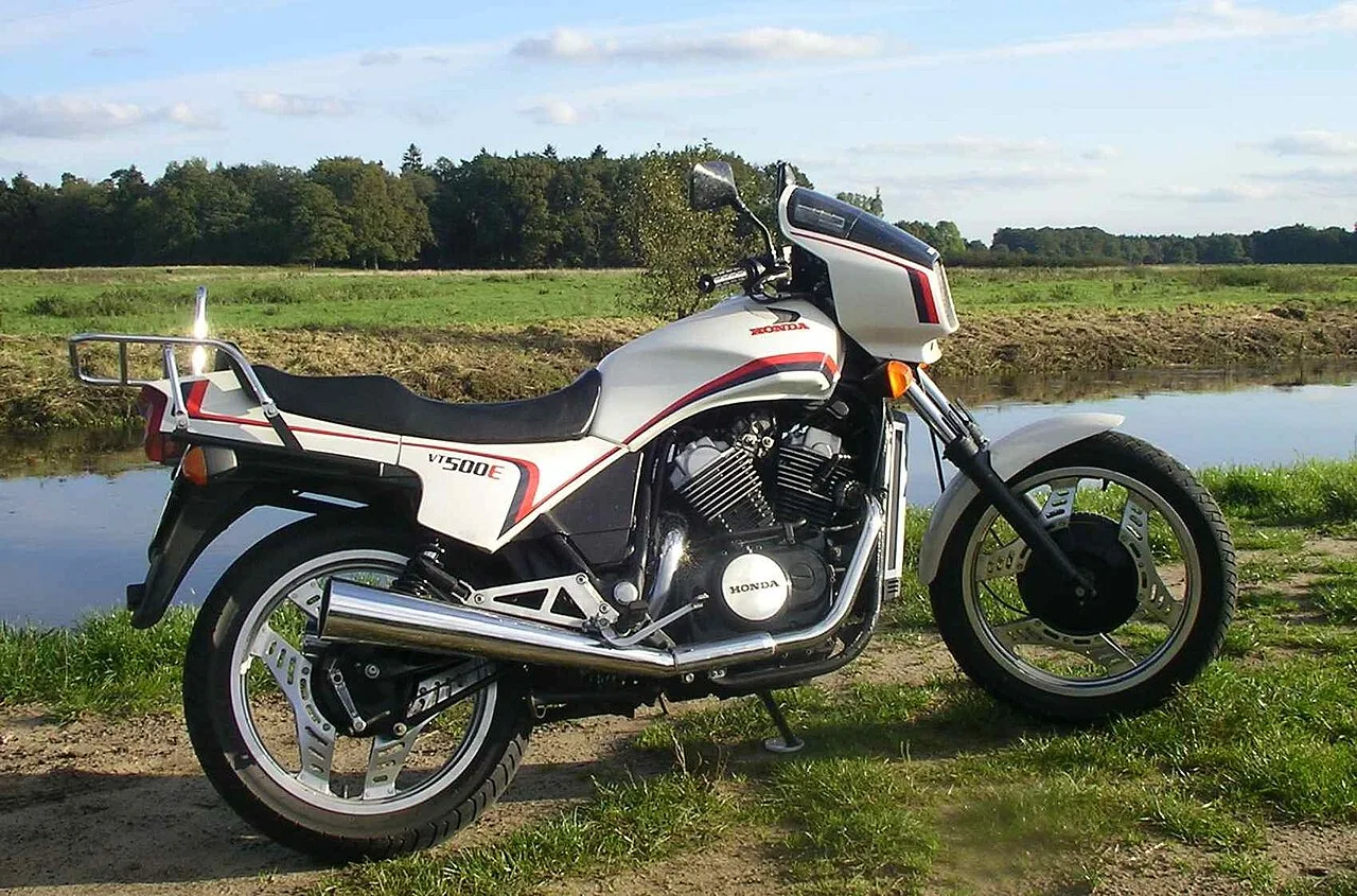 Honda VT500 VT500C Shadow (Круизер)