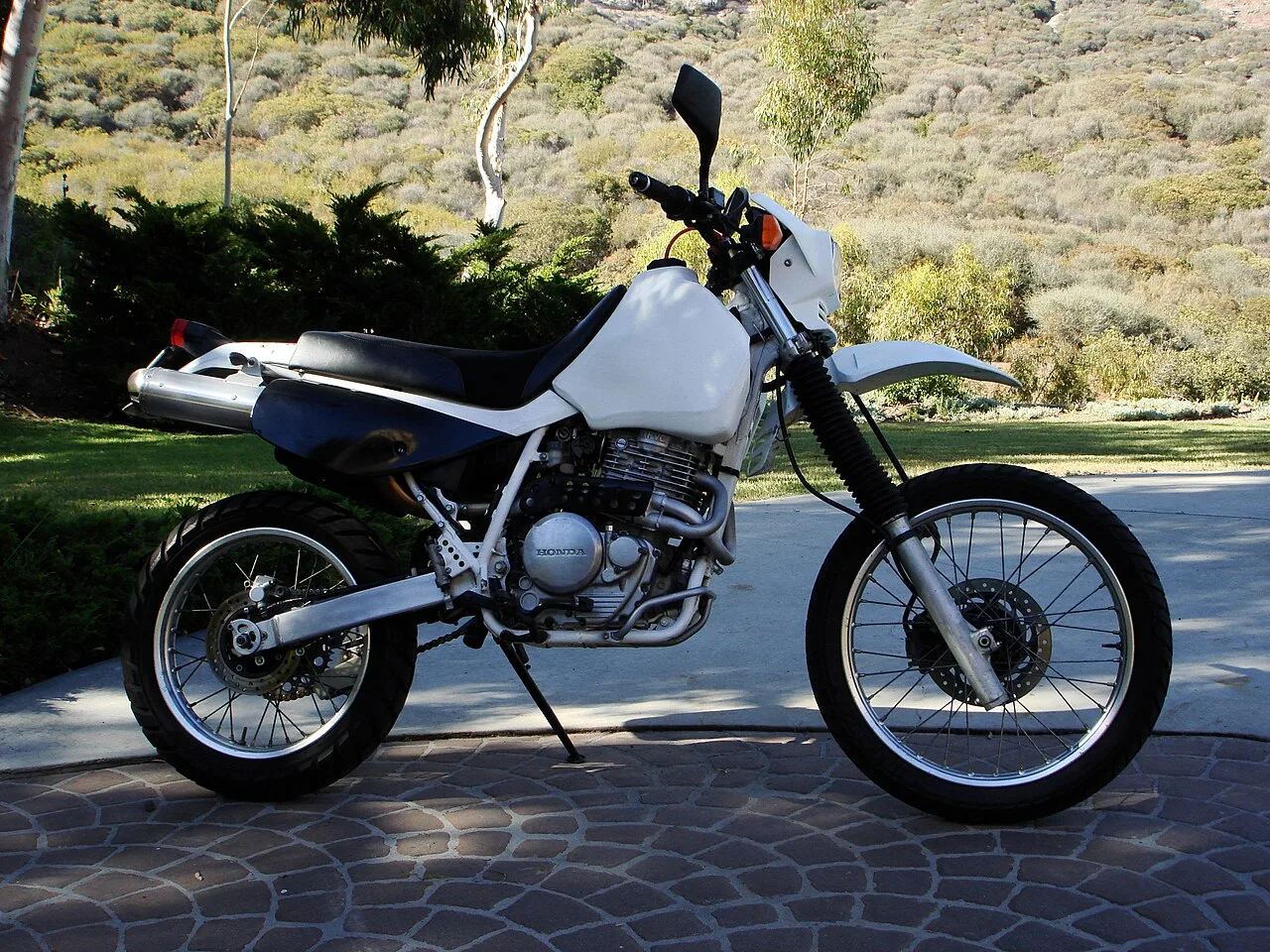 Honda XR650 Honda XR650L (1993-н.в.)