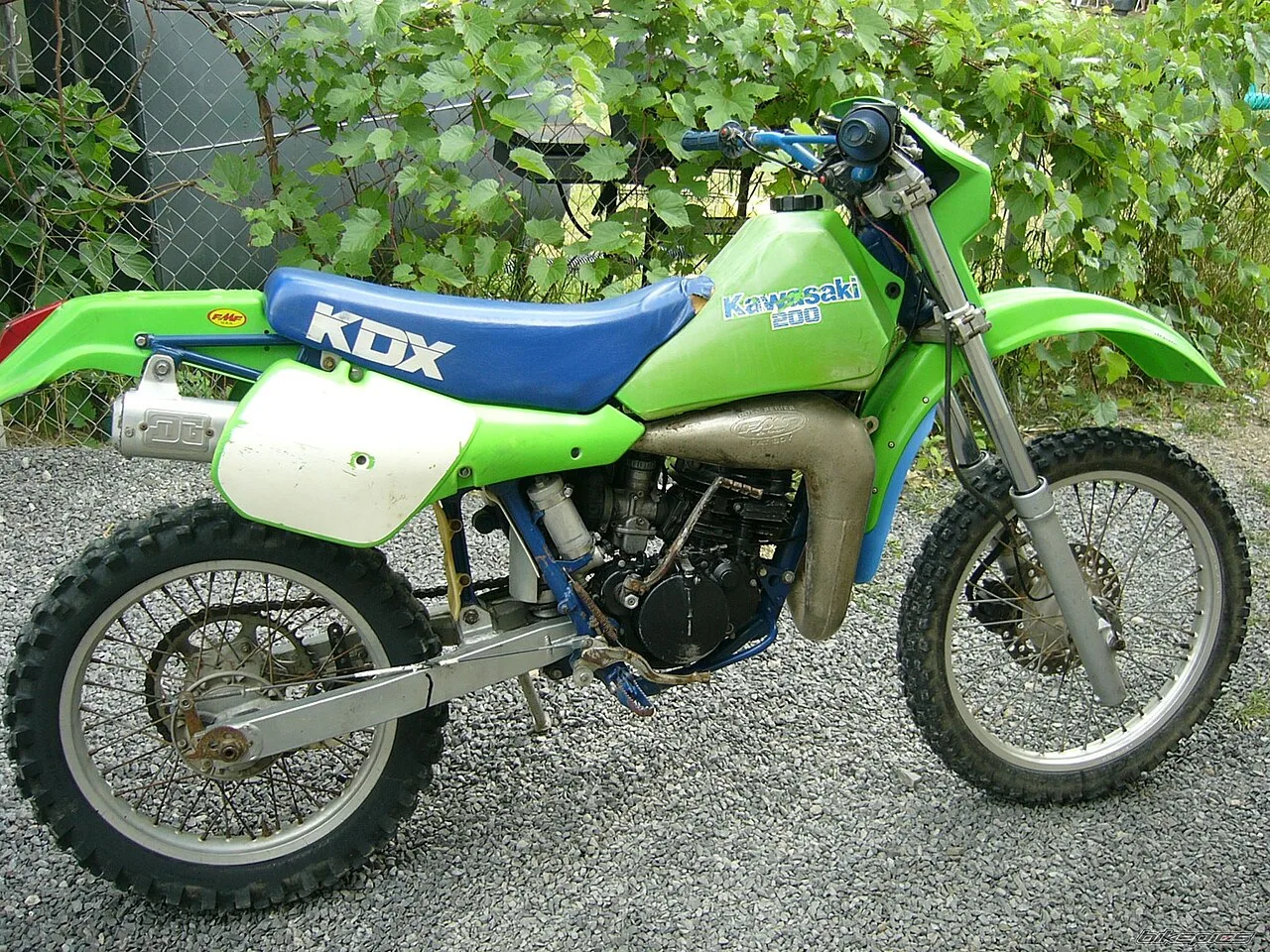 Kawasaki KDX200 (1986–1988)