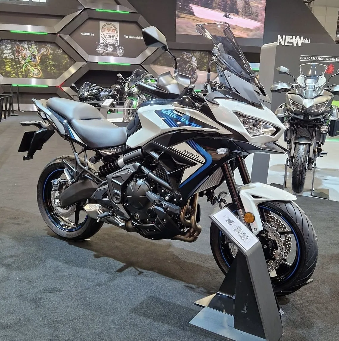 Kawasaki KLE650 1-е поколение (2007-2009)