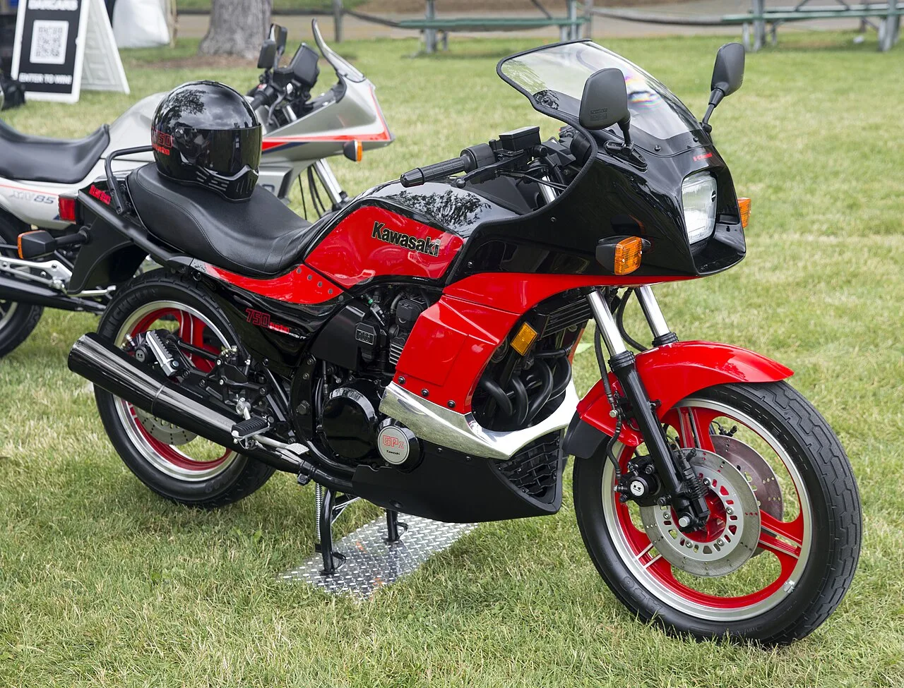 Kawasaki ZX750