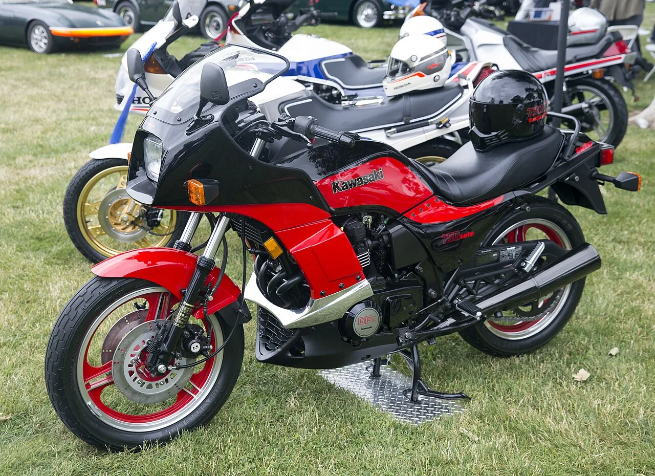 Kawasaki ZX750