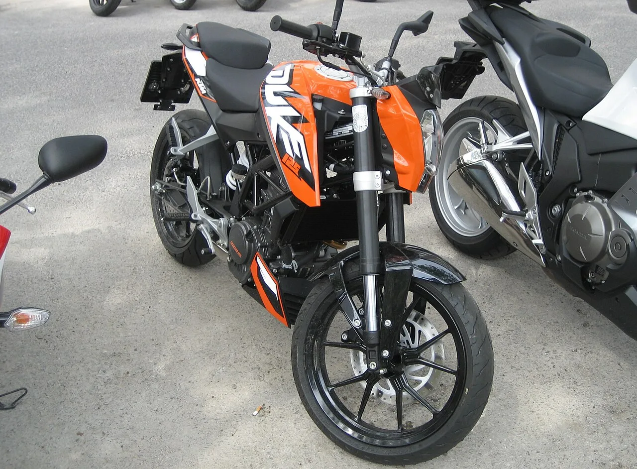 KTM 125