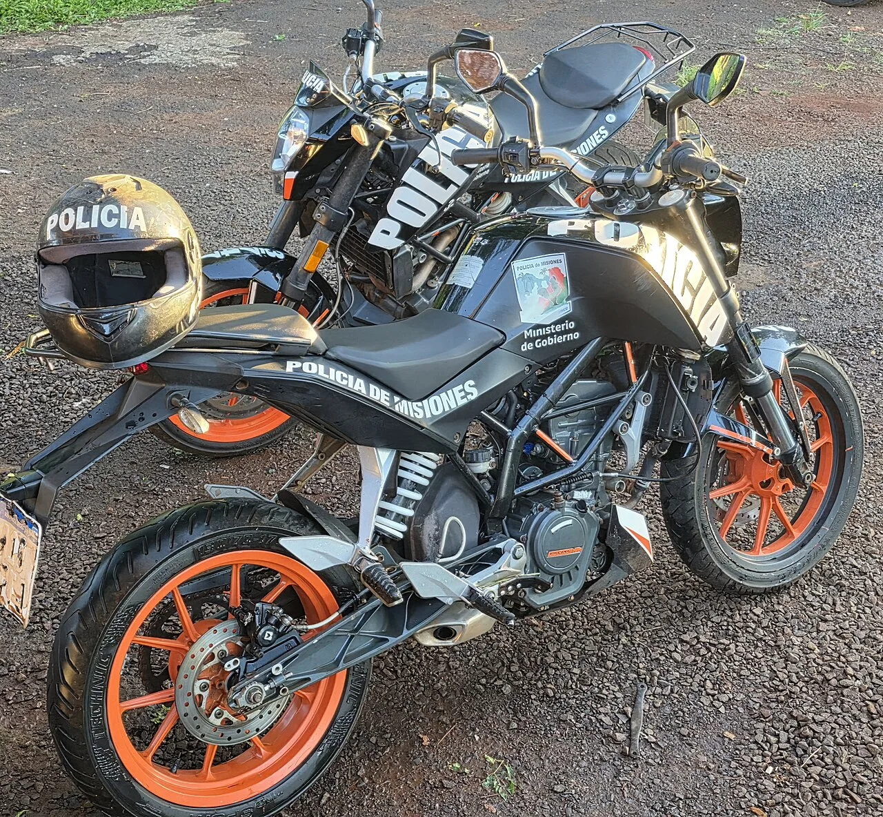 KTM 200