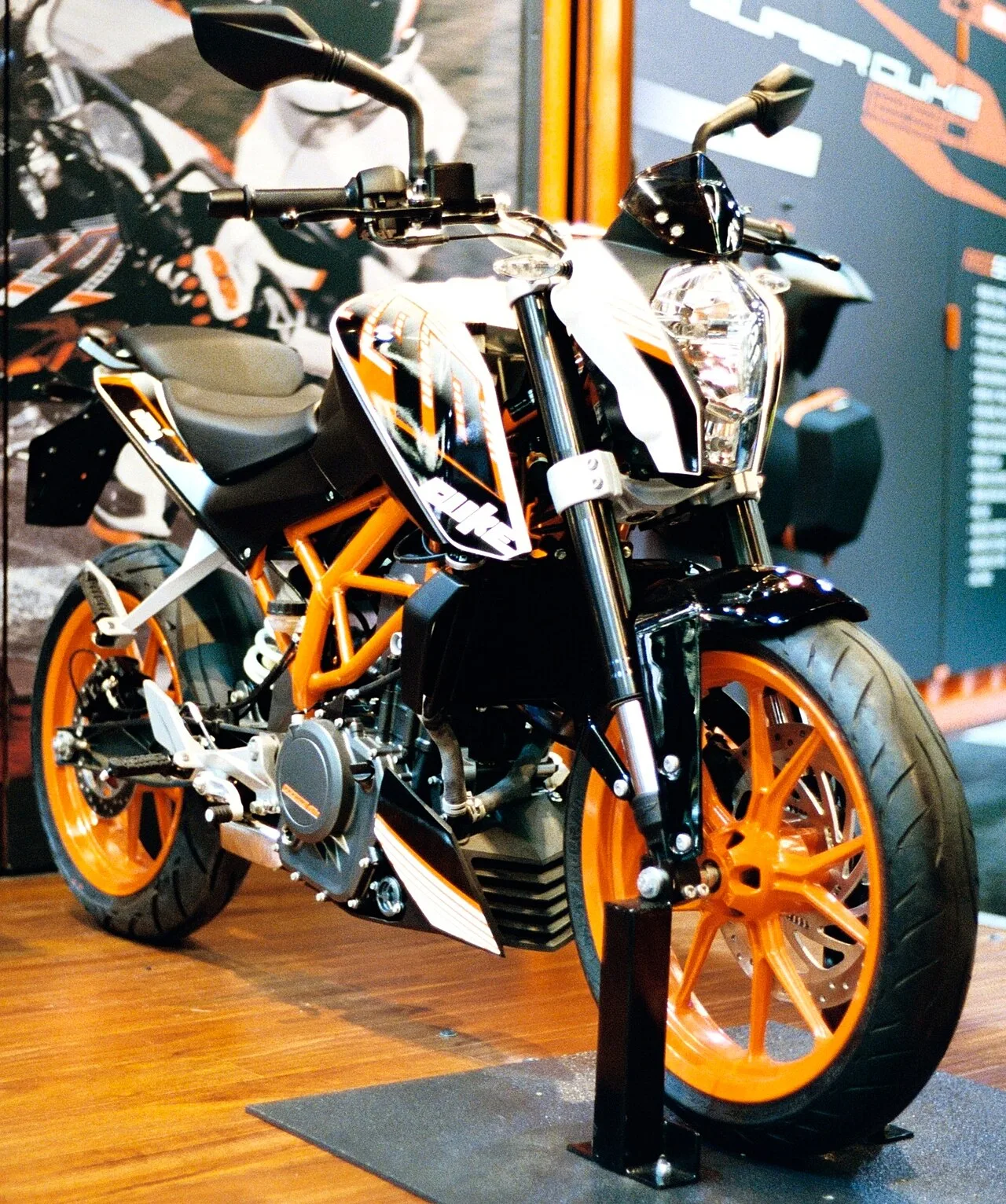 KTM 390 DUKE