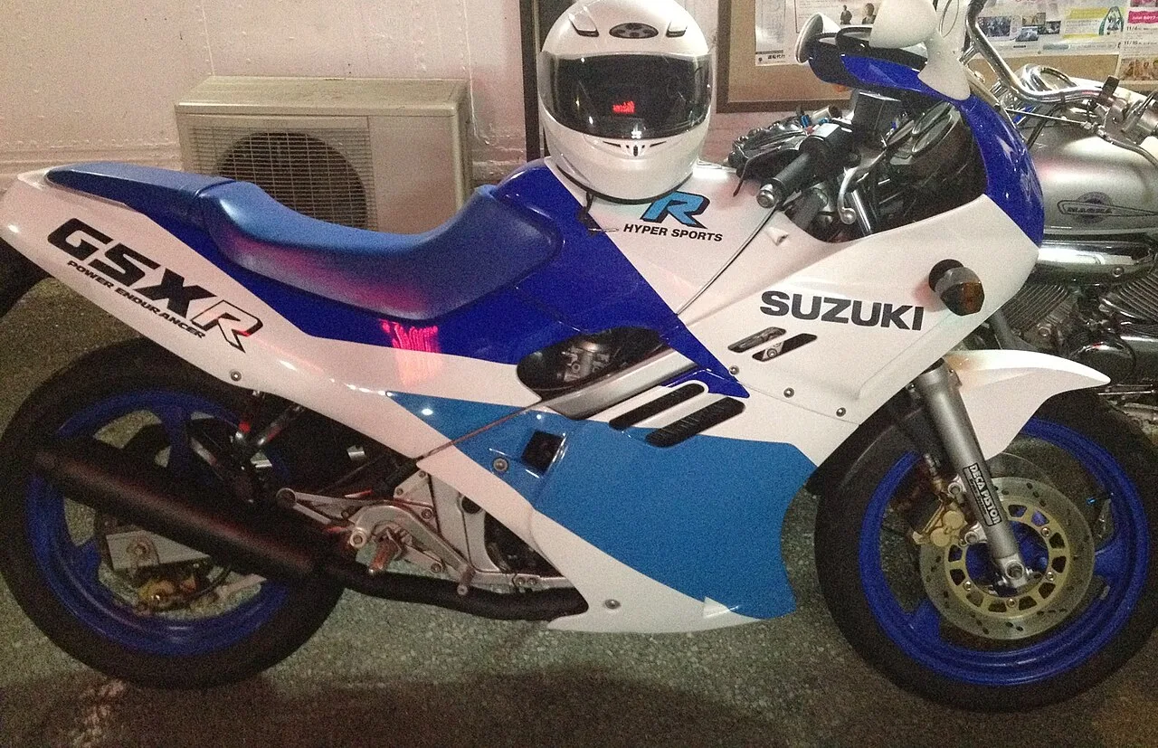Suzuki GSX-R250 GSX-R250R (GJ73A) 1989-1990