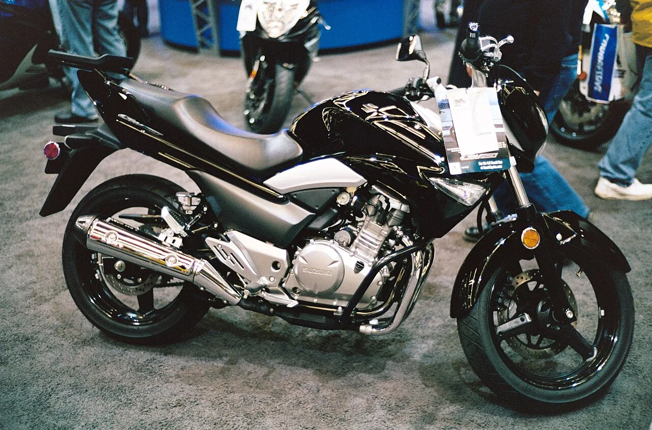 Suzuki GW250 (2012–2017)