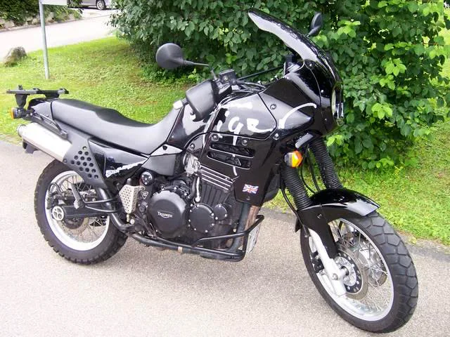 Triumph Tiger 900