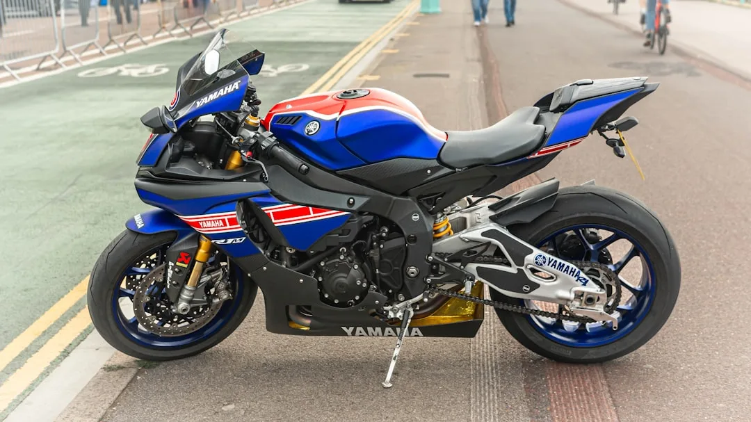 Yamaha CZD300