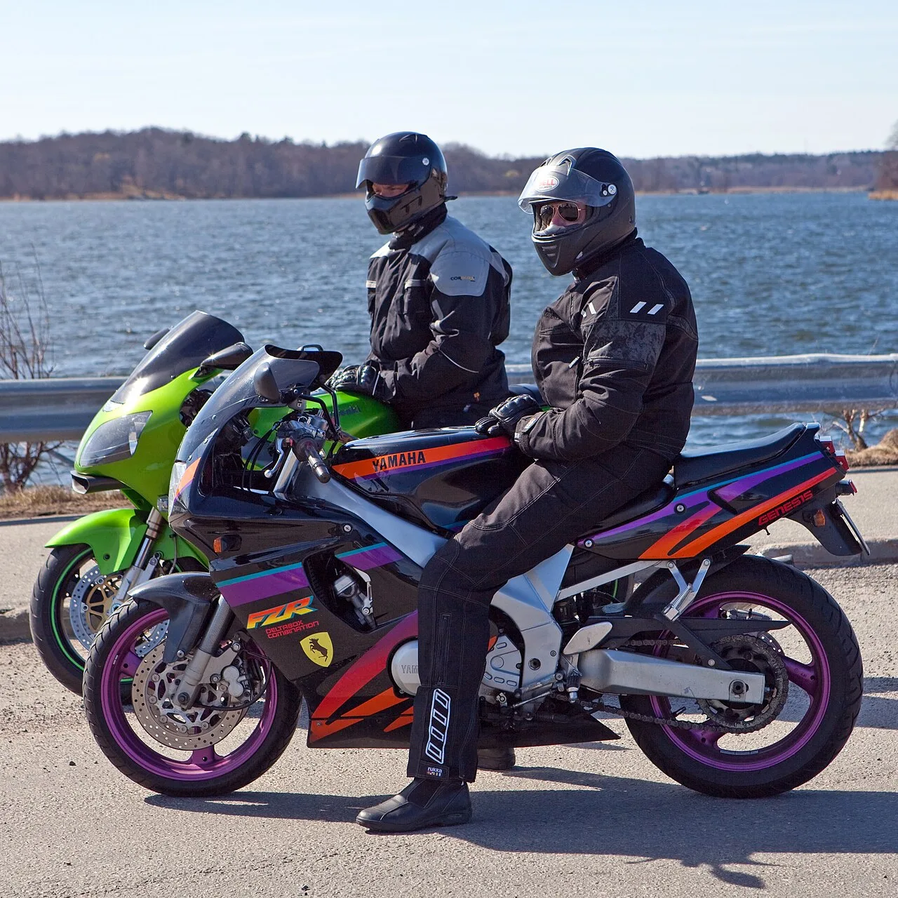 Yamaha FZR1000 (1989–1990)