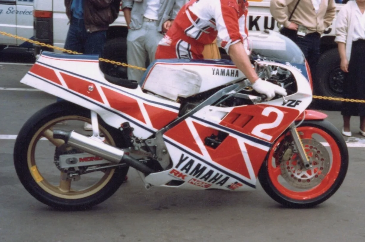 Yamaha FZR400 FZR400RR (3TJ1/3TJ2)