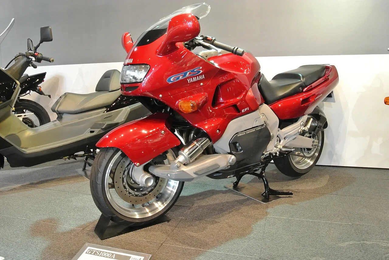Yamaha GTS1000 (1993–1994)