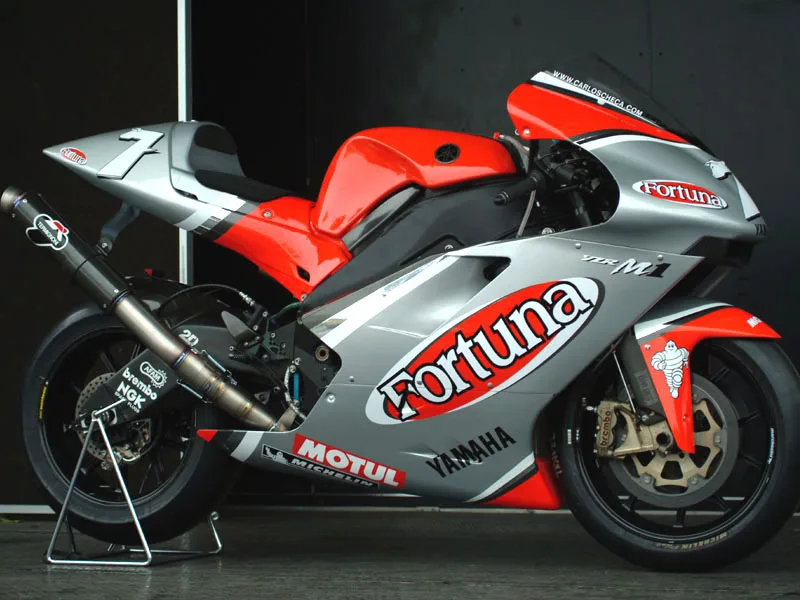 Yamaha PRO-4