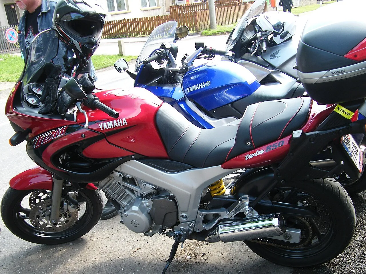 Yamaha TDM850 Mk I (3VD) 1991–1995