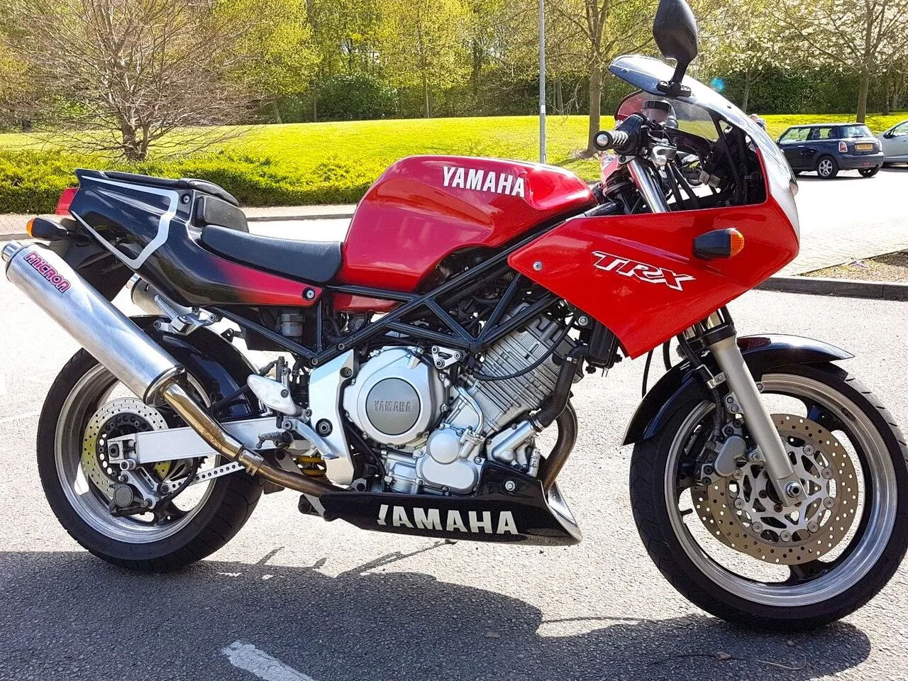Yamaha TRX850 Поздняя версия (1998-2000)