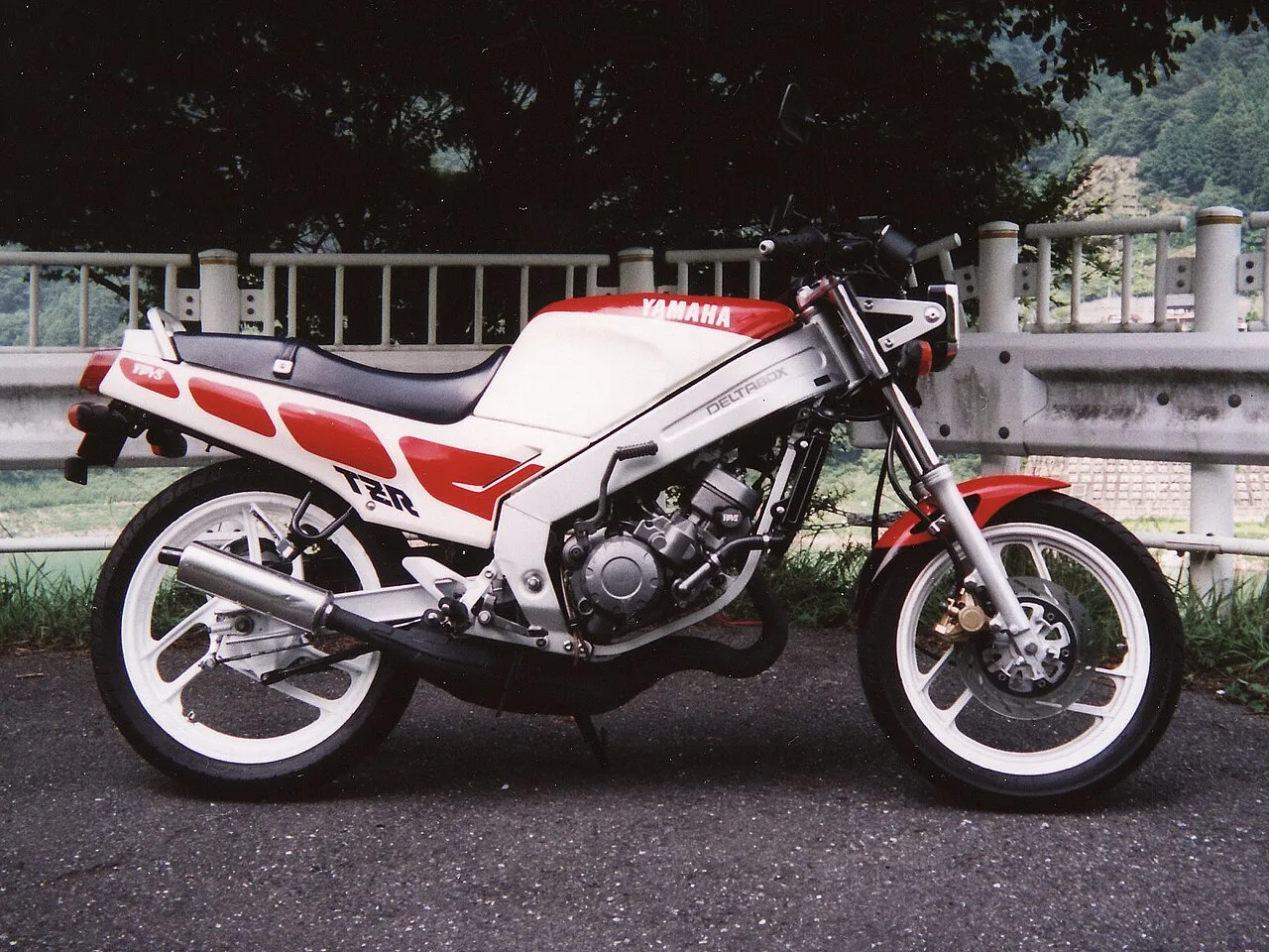 Yamaha TZR125 TZR125R Belgarda / 4DL Series 1 (1991-1992)