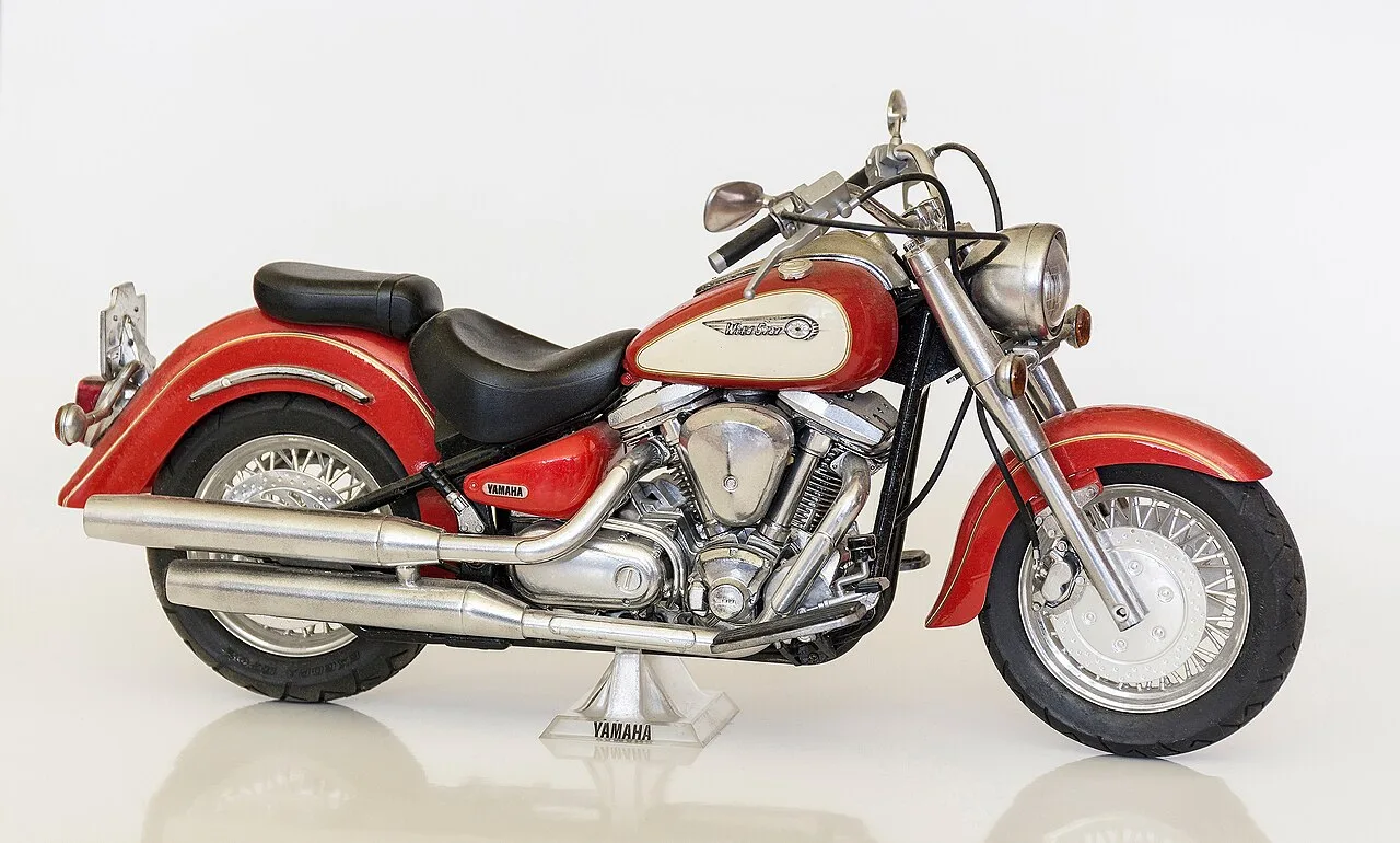 Yamaha XV1600 (2000–2003)