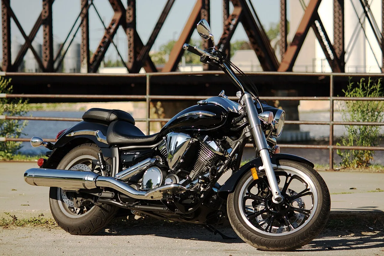 Yamaha XVS950