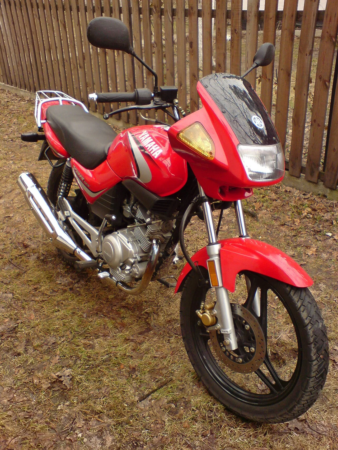 Yamaha YBR125 YBR125 1-го поколения (2005-2006)