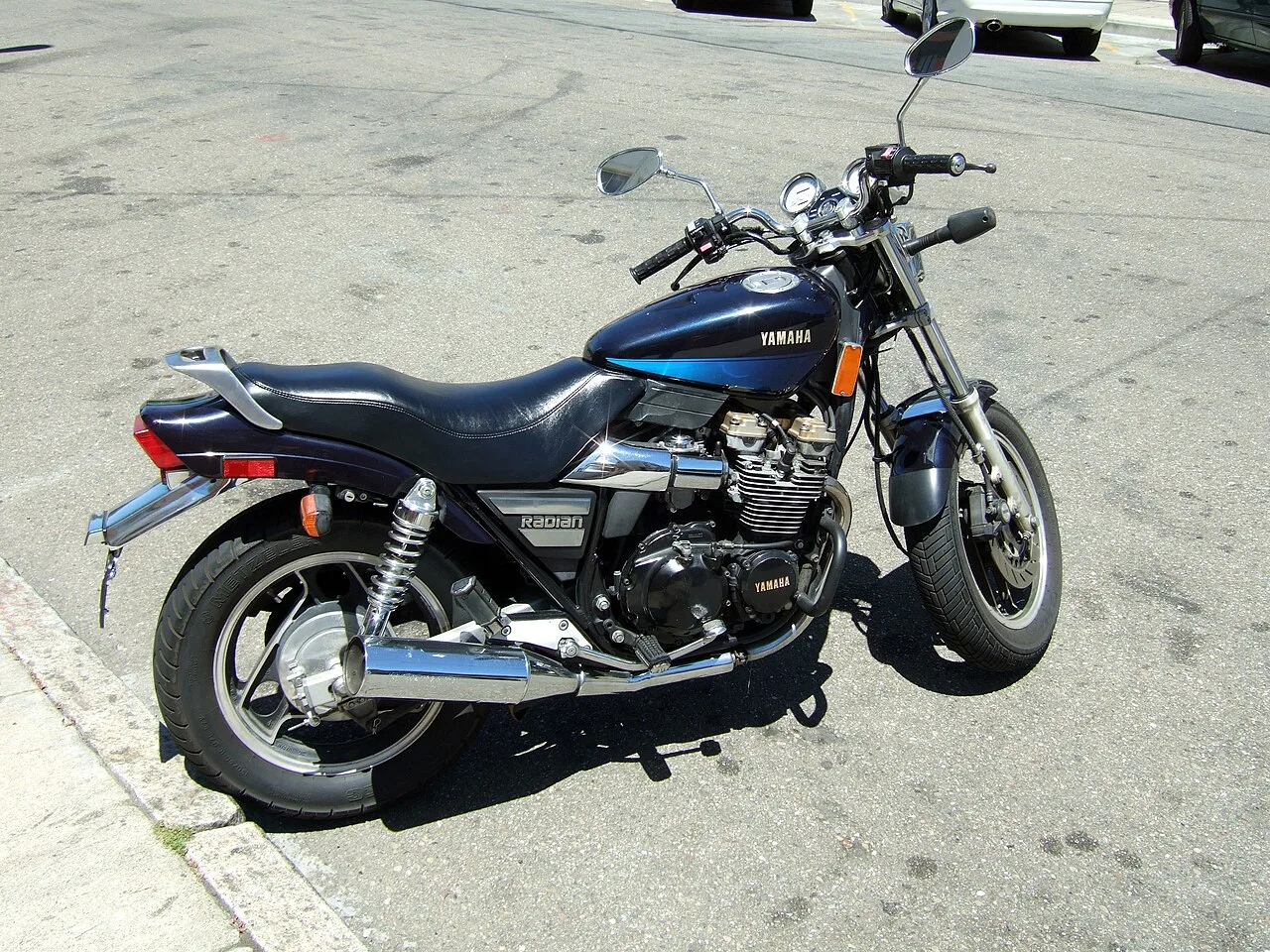 Yamaha YX600 (1986–1988)